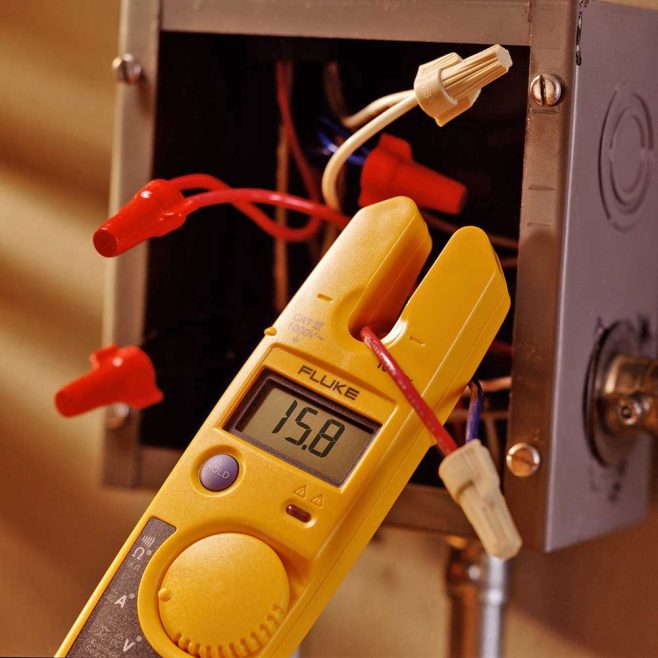 Fluke T5-600 Digital Electrical Tester