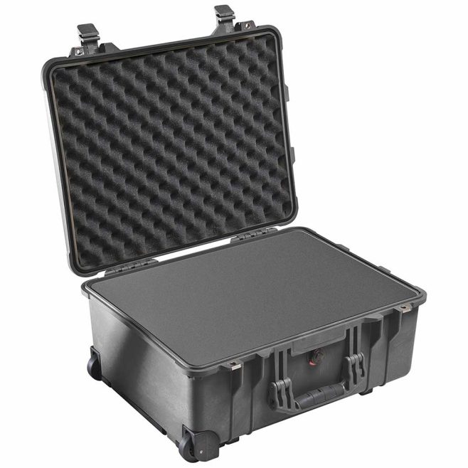 Pelican 1560 Wheeled Case 20x15x9 - Foam Filled