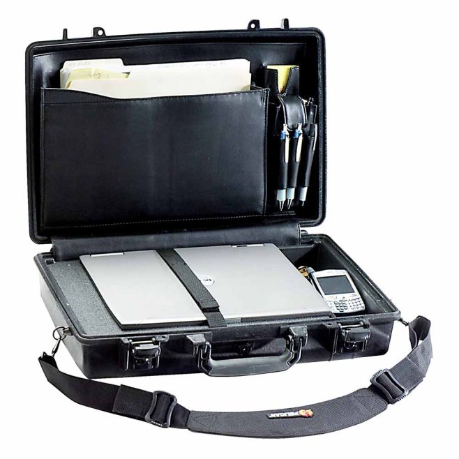 Pelican 1490 Laptop Case 18x11x4