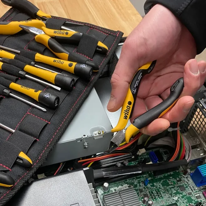 Wiha ESD Safe Precision 11-pc Screwdrivers and Pliers Set